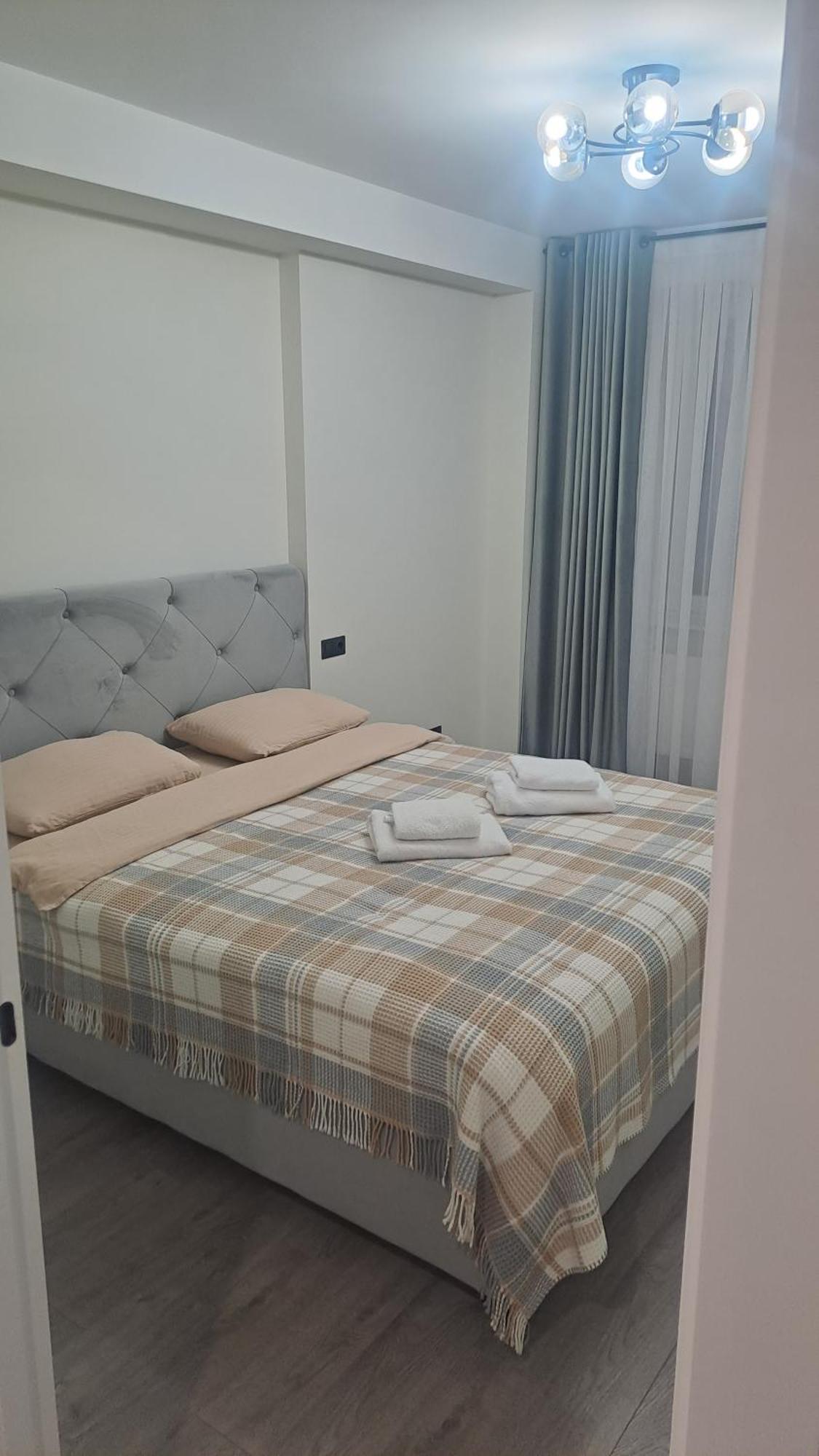 Аэропорт Апартаменты 24&24 Chisinau Room photo