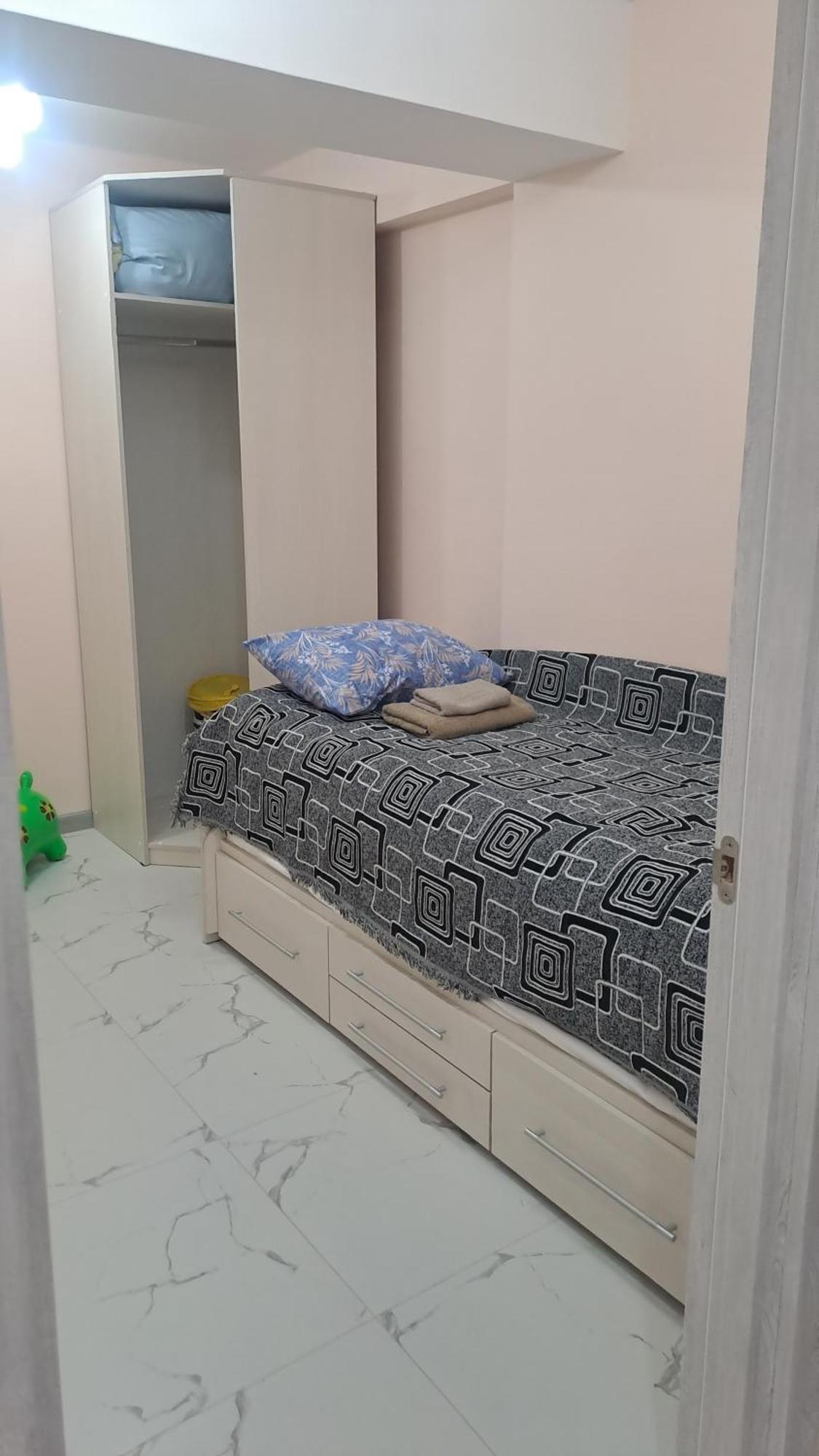 Аэропорт Апартаменты 24&24 Chisinau Room photo